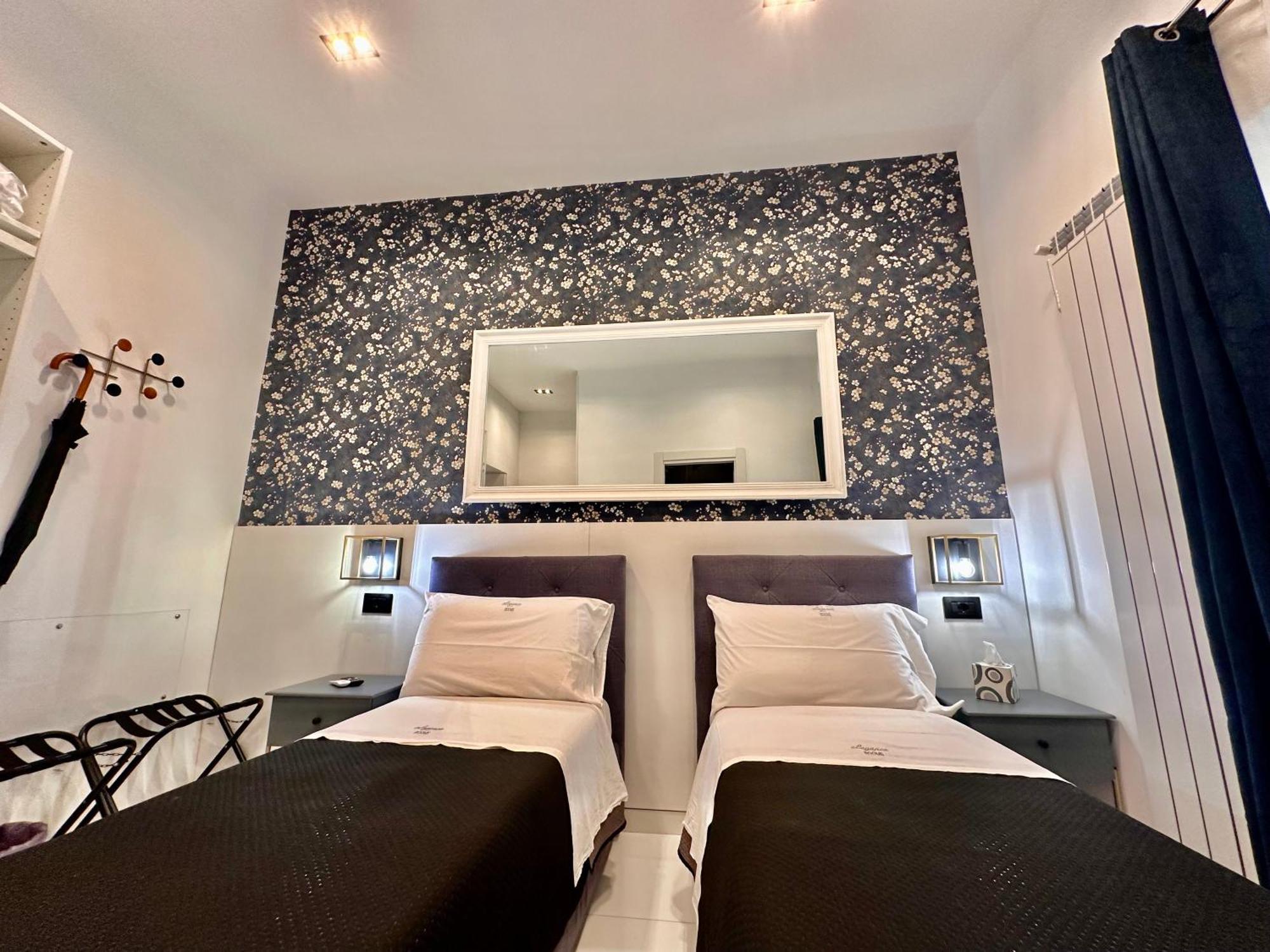 Elegance Rooms Spaccanapoli Kültér fotó